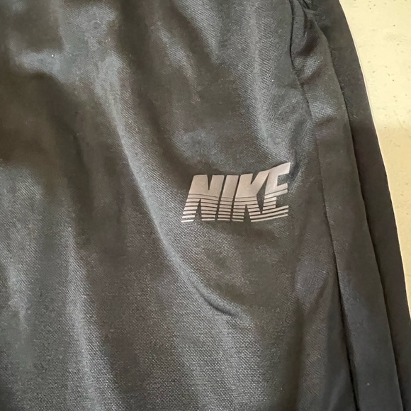 Nike Youth Large Dri-Fit Athletic Pants - Picture 2 of 4